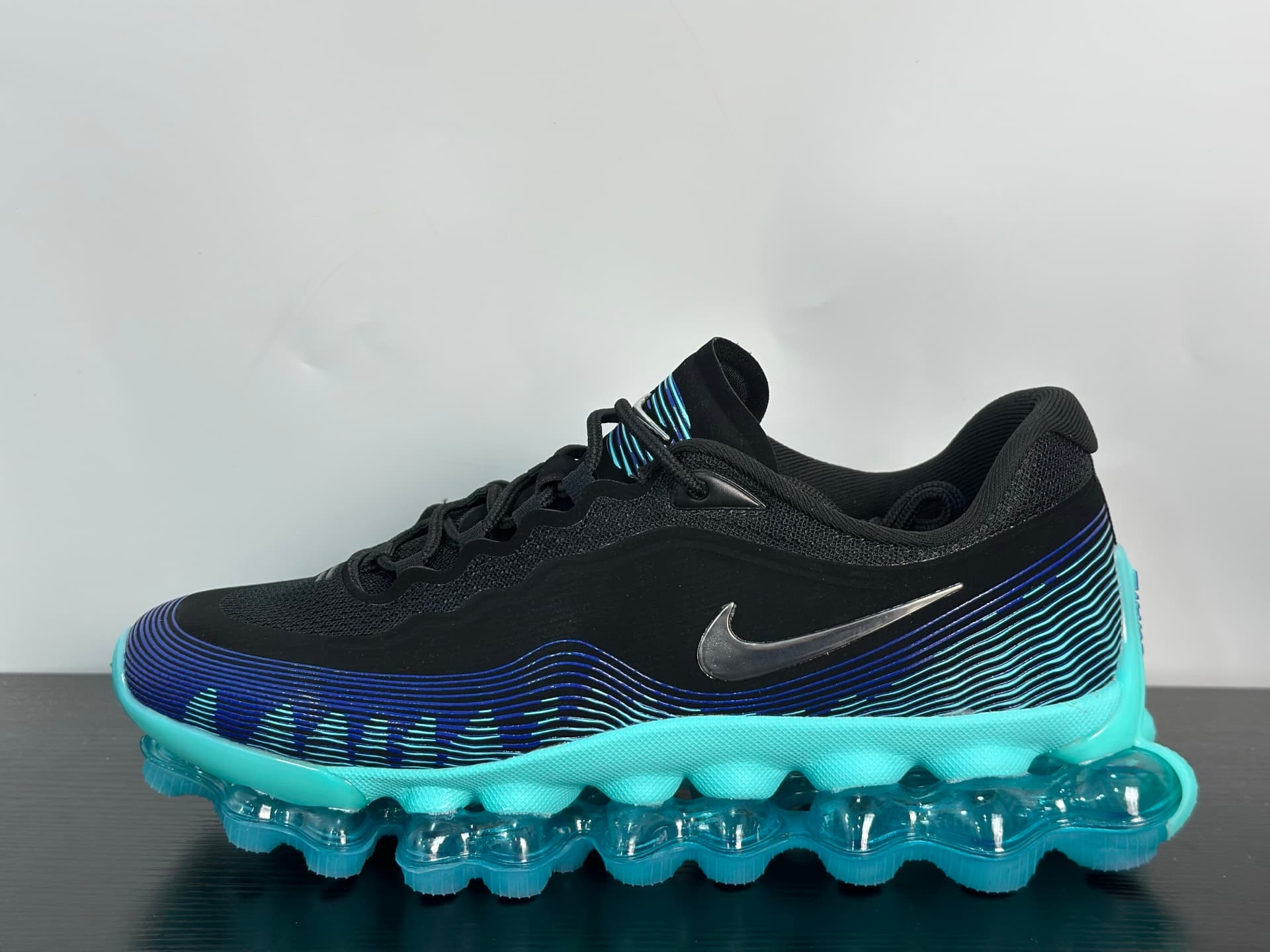 Nike Air Liquid Max